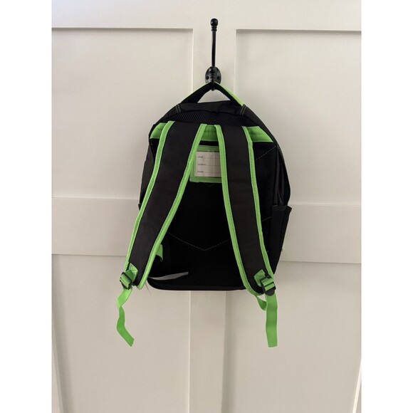 NEW With Tags Boys Hotwheels Car Backpack Green and Black 16" X 12" + FREE CAR - Picture 7 of 10